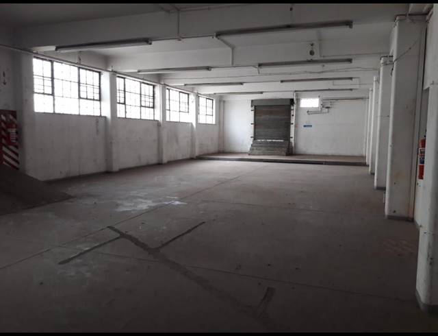 7,000M² WAREHOUSE TO LET IN LONGDALE